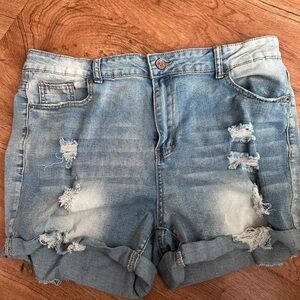 🎉Host Pick🎉 Distressed Denim Shorts